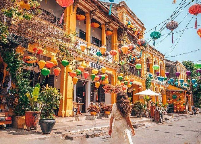 10 Áng Thơ Đặc Sắc Về Phố Cổ Hội An