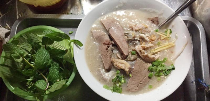 Top 5 địa chỉ thưởng thức cháo lòng đậm vị nhất Quận 6, TP.HCM