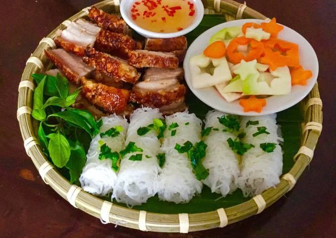 10 Món Ngon Đặc Sắc Từ Thịt Heo Quay - Bữa Tiệc Cho Vị Giác