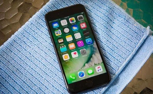 7 Cách Xử Lý Hiệu Quả Khi Điện Thoại Bị Dính Nước
