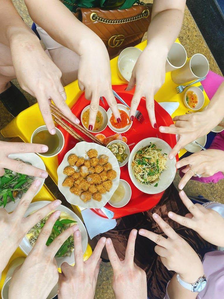 8 địa điểm thưởng thức ốc ngon khó cưỡng tại Quận Long Biên, Hà Nội