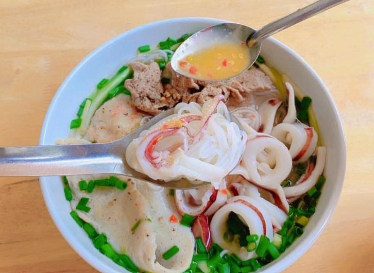 6 địa chỉ bún quậy Phú Quốc ngon chuẩn vị nhất Sài Gòn