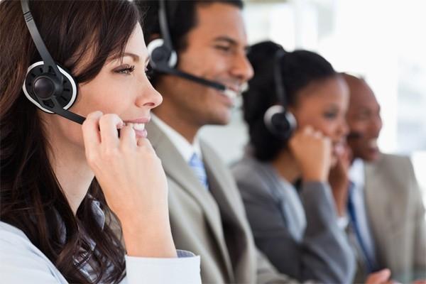10 Bí Quyết Vàng Để Chinh Phục Khách Hàng Qua Điện Thoại