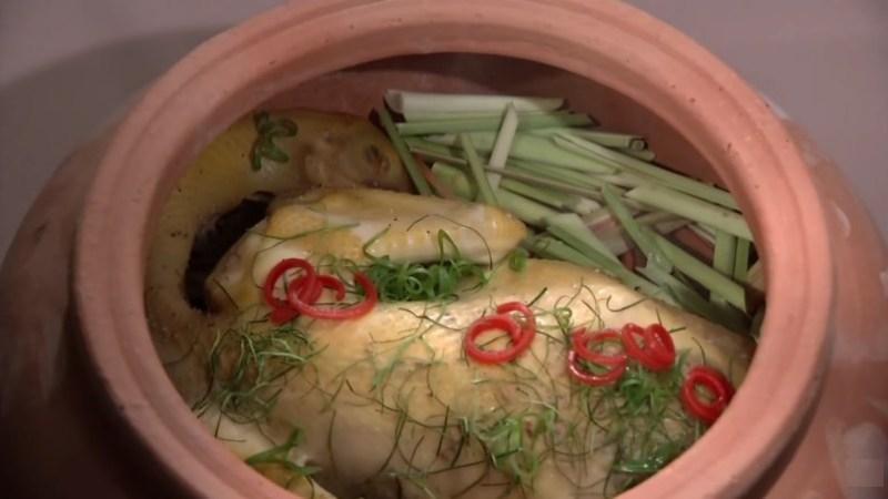 5 Công thức gà ủ muối đặc biệt khiến thực khách mê mẩn