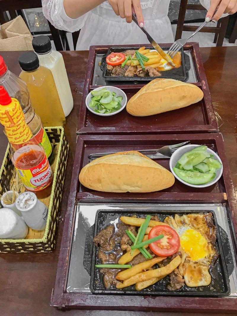 7 Địa Chỉ Bánh Mì Chảo Đình Đám Nhất Đống Đa, Hà Nội - Khám Phá Hương Vị Đặc Biệt
