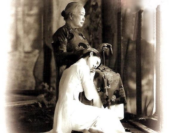 10 Thi Phẩm Làm Nên Tên Tuổi Xuân Quỳnh - Đóa Hoa Thơ Đẹp Nhất Vườn Thơ Việt