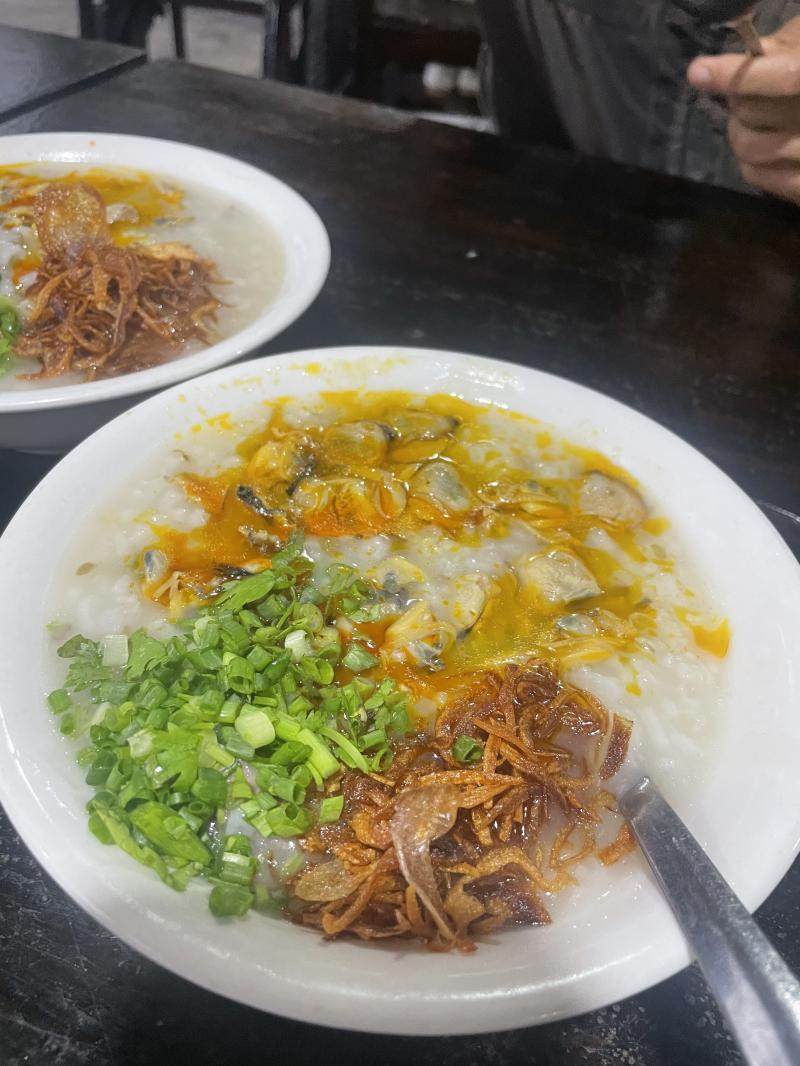 Top 8 điểm thưởng thức cháo ngon khó cưỡng tại phố cổ Hội An