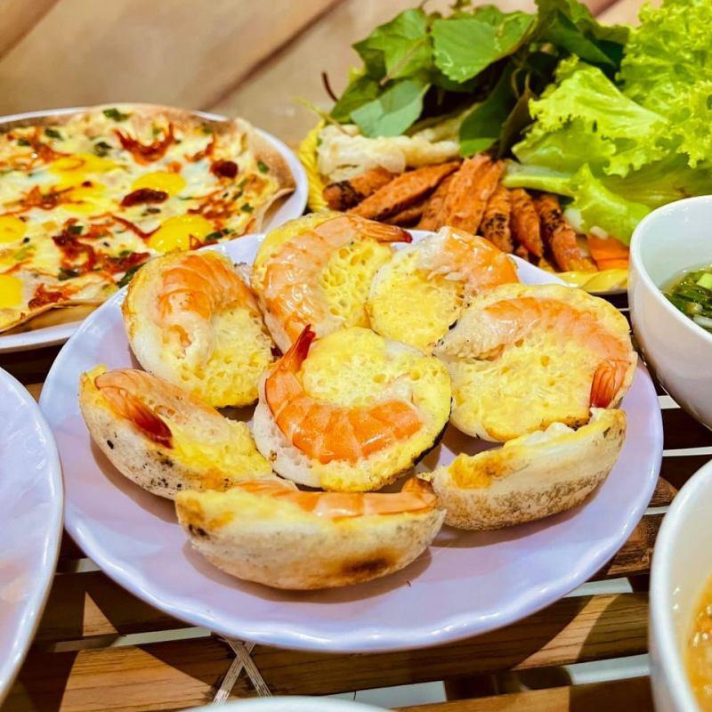 14 địa chỉ bánh căn đậm vị, níu chân thực khách tại Sài Gòn