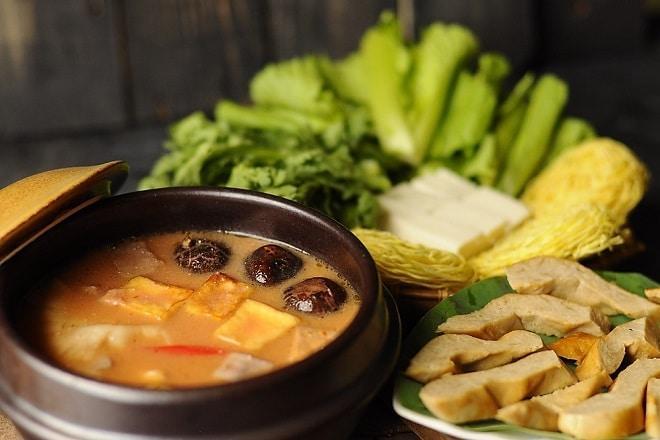10 Món Lẩu Chay Đậm Đà - Hương Vị Thanh Nhẹ Cho Bữa Cơm Gia Đình
