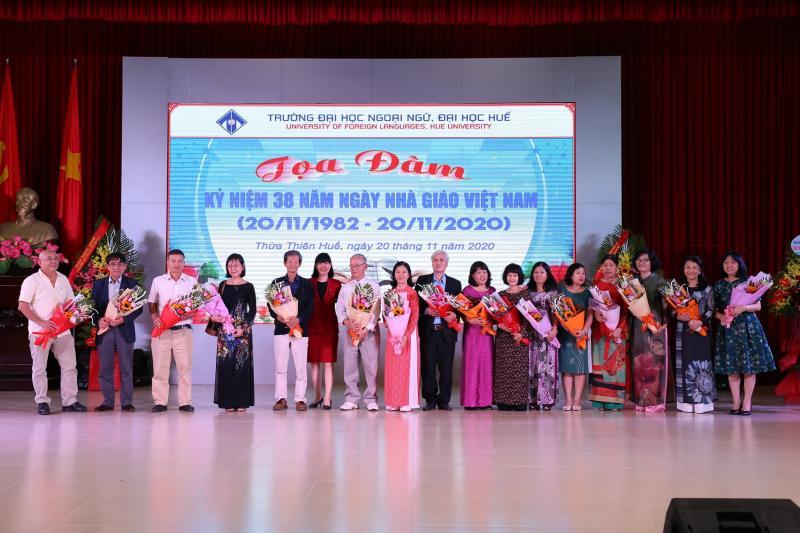15 Bài viết tri ân thầy cô sâu sắc nhất mừng ngày Nhà giáo Việt Nam 20/11