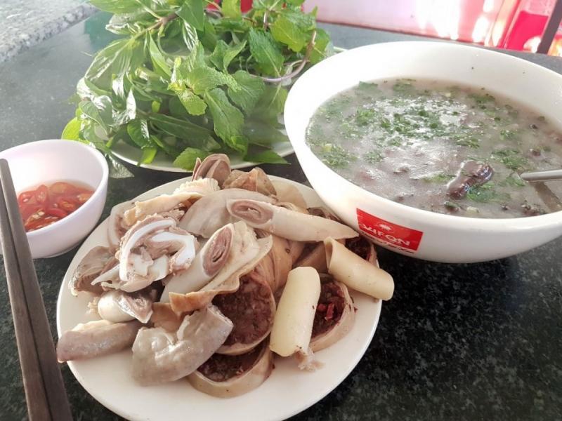 7 địa điểm thưởng thức cháo lòng đậm đà, hấp dẫn bậc nhất Hà Tĩnh
