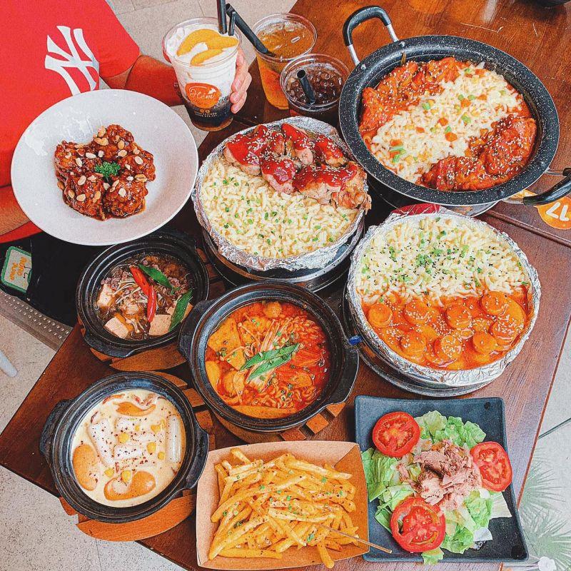 8 Địa Điểm Thưởng Thức Gà Phủ Phô Mai Hàn Quốc Tuyệt Hảo Tại Sài Gòn