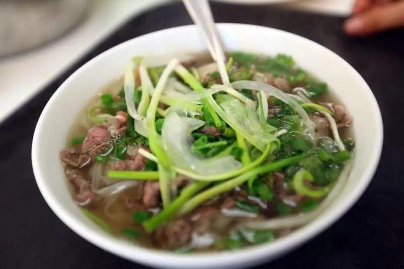9 Địa chỉ phở ngon trứ danh tại Quận Cầu Giấy, Hà Nội