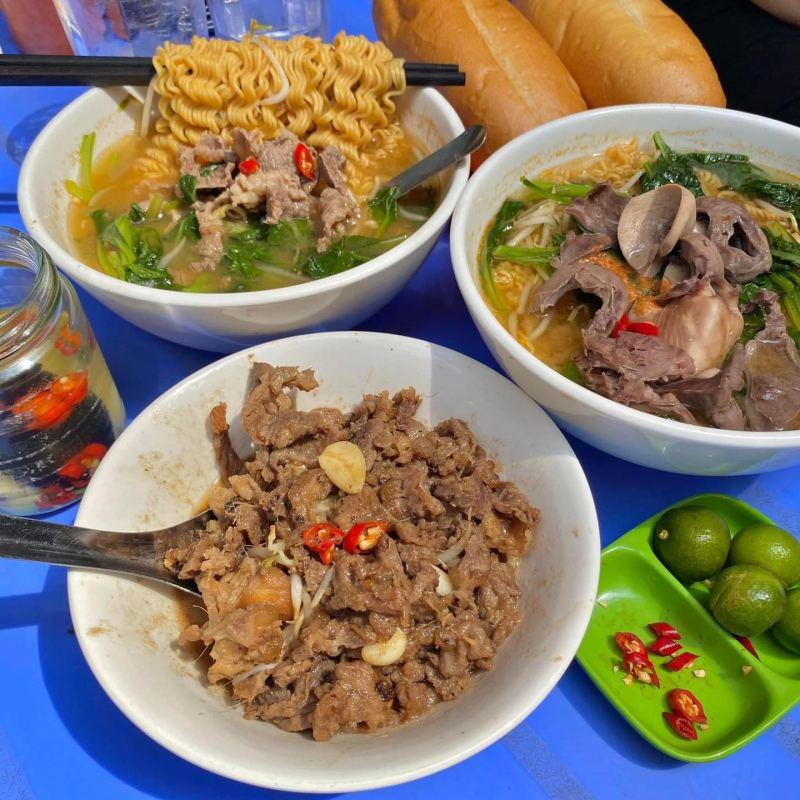 6 địa điểm thưởng thức mì tim bầu dục ngon khó cưỡng tại Hà Nội
