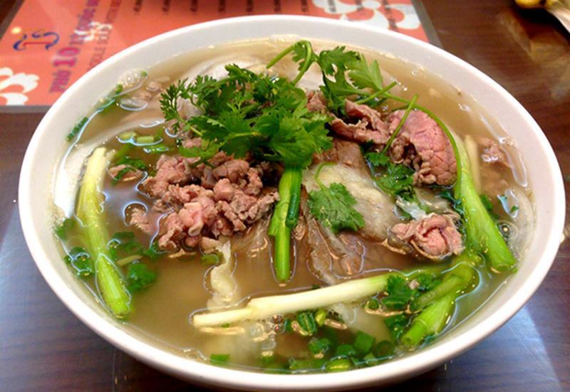 10 Bài văn thuyết minh đặc sắc nhất khắc họa tinh hoa phở Hà Nội