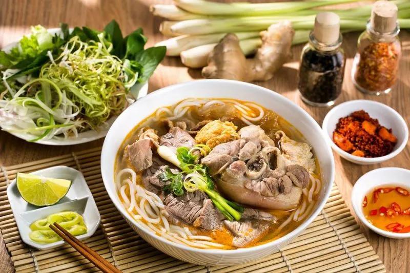 9 Địa điểm ăn sáng đáng trải nghiệm nhất tại Bình Thạnh - Tinh hoa ẩm thực Sài Gòn