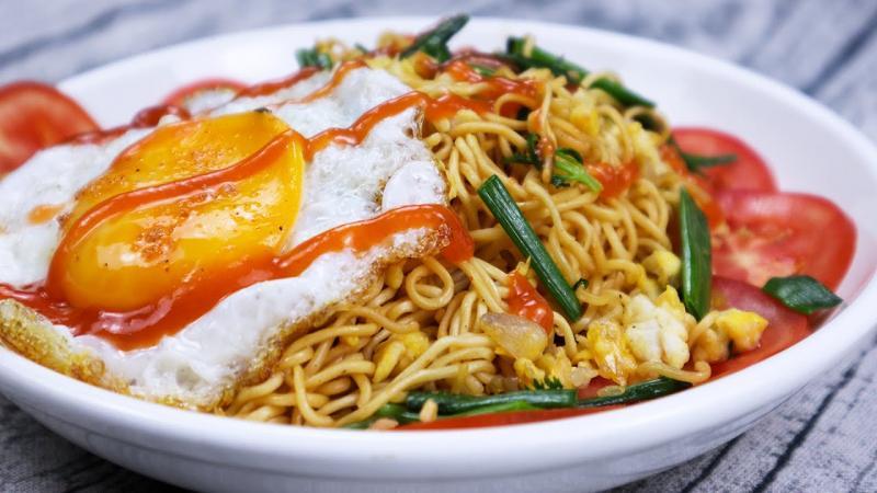10 công thức mì xào đơn giản mà đậm đà, biến căn bếp nhà bạn thành thiên đường ẩm thực