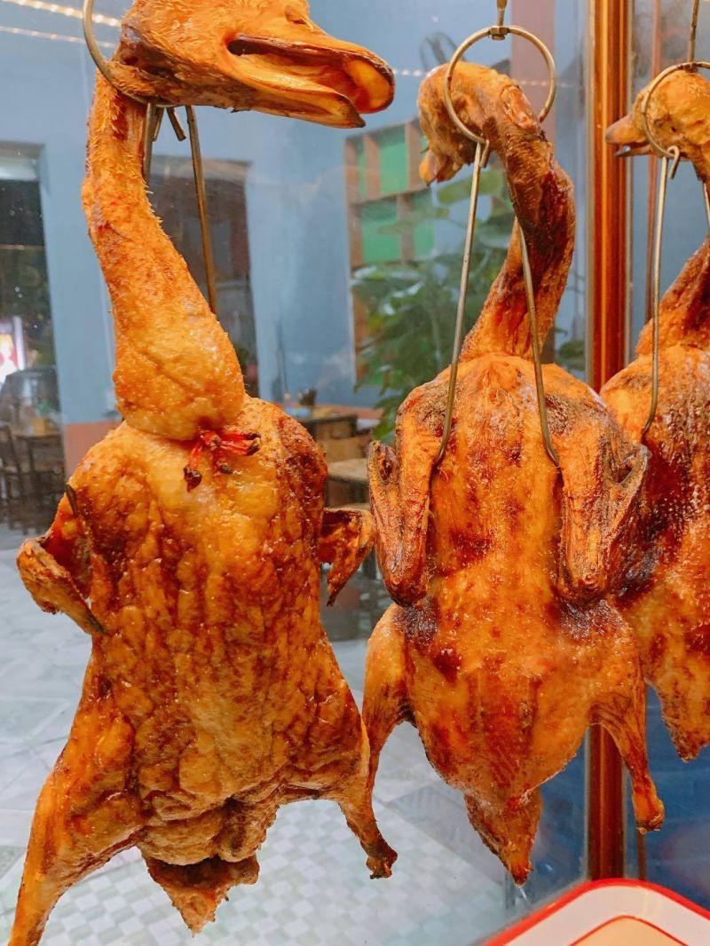 3 địa điểm thưởng thức vịt quay đỉnh cao không thể bỏ qua tại Quảng Trị