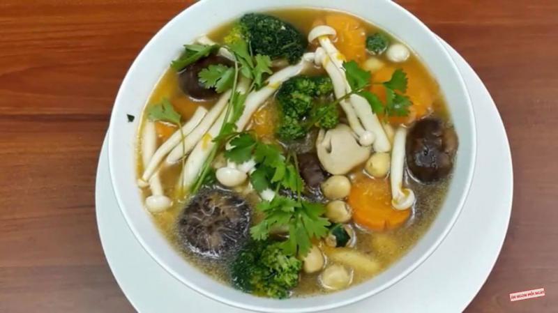 10 Món canh chay ngon tuyệt - Gợi ý hấp dẫn cho bữa ăn thanh đạm