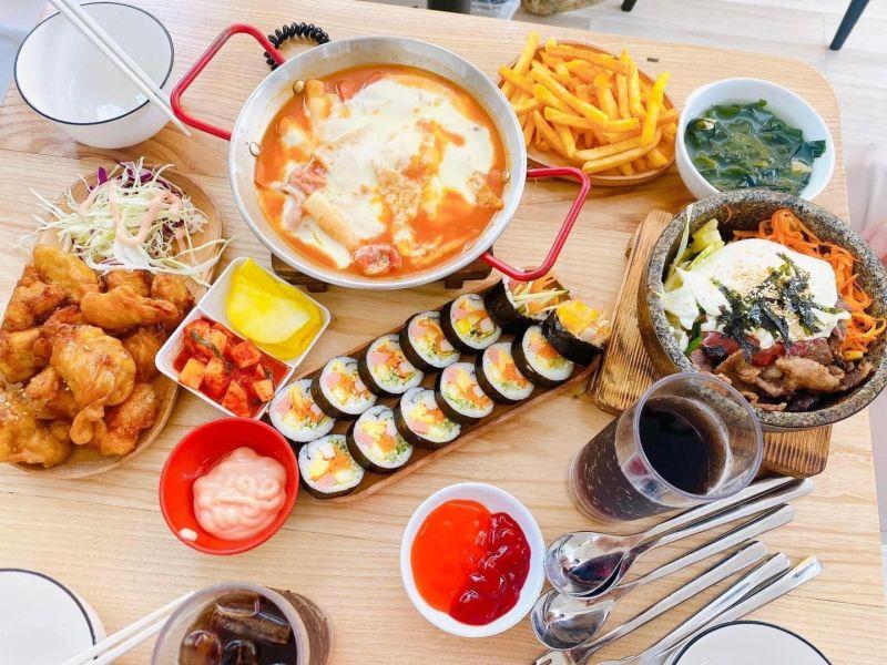 10 địa chỉ lẩu Tokbokki Hàn Quốc chuẩn vị nhất Hà Nội không thể bỏ qua