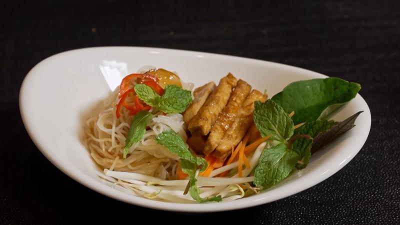 10 Công Thức Bún Trộn Đơn Giản Mà Đỉnh Cao, Đánh Thức Vị Giác Cả Gia Đình