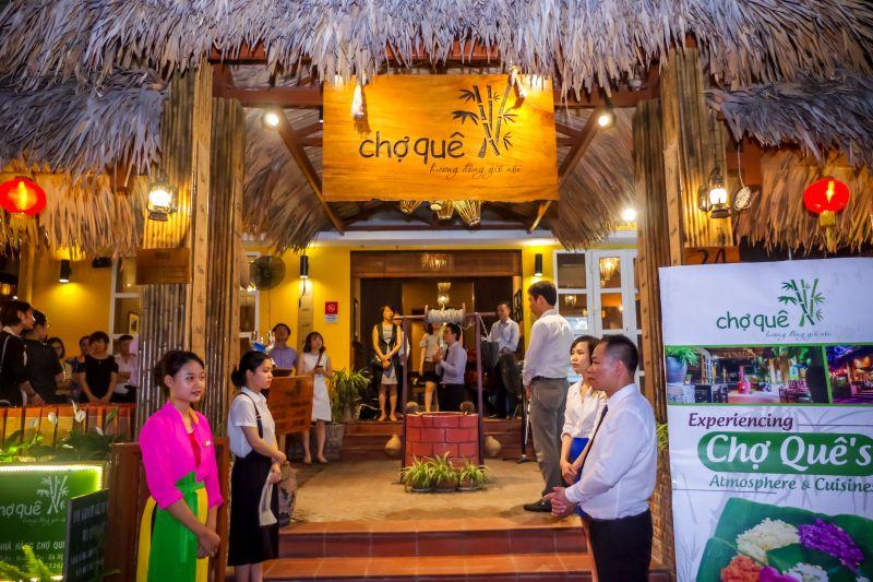 Top 12 quán ăn 'giấu mình' trong ngõ nhỏ Hà Nội - Điểm hẹn không thể bỏ qua cho tín đồ ẩm thực