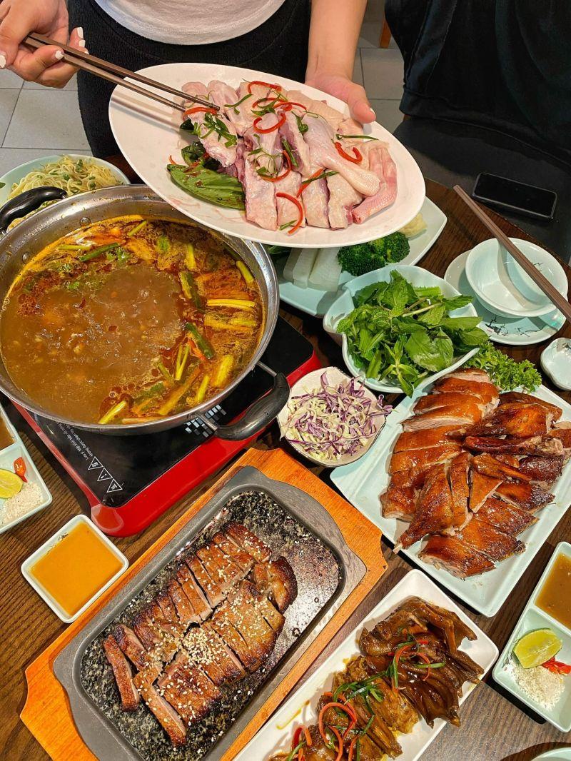 Top 8 địa chỉ lẩu vịt đẳng cấp nhất Hà Nội - Hương vị đậm đà khó quên