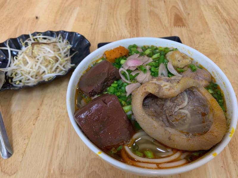 Khám phá 10 địa điểm ẩm thực đáng trải nghiệm nhất tại Thường Tín, Hà Nội