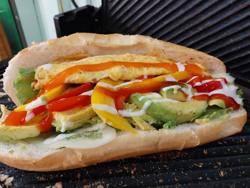 12 điểm thưởng thức bánh mì đáng trải nghiệm nhất Hà Nội