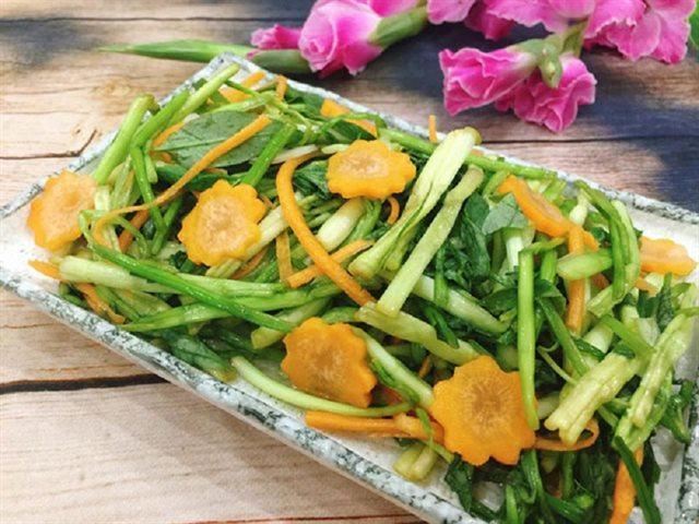 10 Món Ngon Khó Cưỡng Từ Rau Cần - Bí Quyết Đổi Vị Cho Bữa Cơm Gia Đình