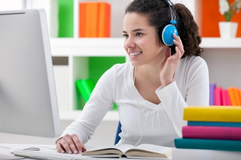 10 Bí quyết Vàng giúp bạn Làm chủ Tiếng Anh Giao tiếp một cách Hiệu quả Nhất
