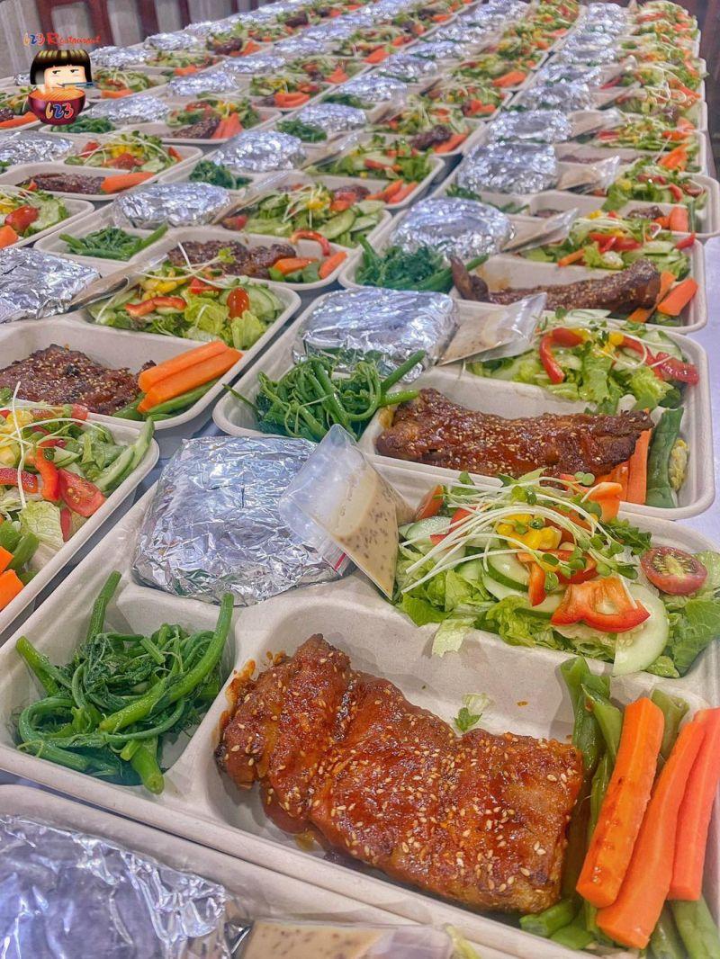 Top 10 địa chỉ giao cơm văn phòng chất lượng nhất quận Ba Đình, Hà Nội