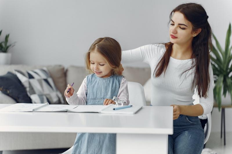 5 bí quyết dạy tiếng Anh cho trẻ 3 tuổi hiệu quả ngay tại gia đình