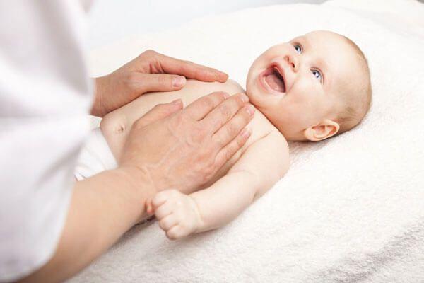 10 Giải Pháp Vàng Giúp Trẻ Sơ Sinh Hết Táo Bón Hiệu Quả
