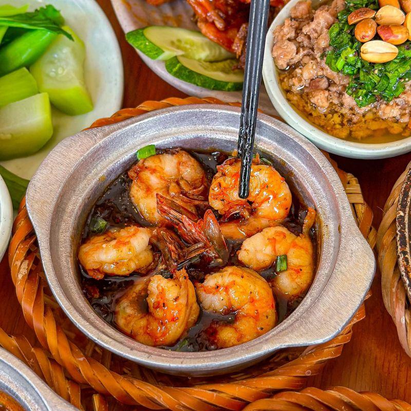 11 quán cơm ngon nức tiếng tại Quận 10: Hành trình khám phá ẩm thực đáng nhớ