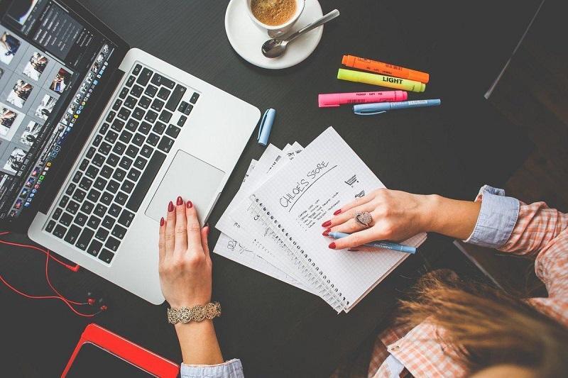 12 Công Việc Giúp Mẹ Bỉm Sữa Xả Stress Hiệu Quả