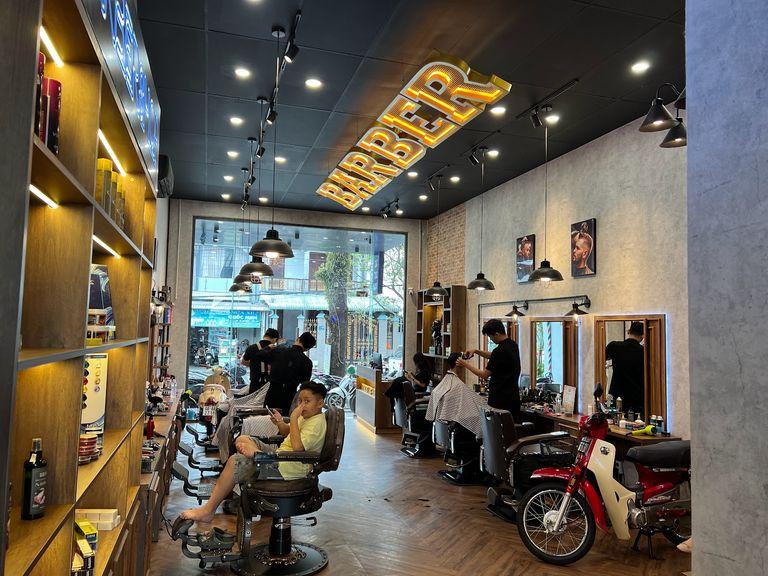 7 địa chỉ salon tóc hàng đầu tại TP. Phú Quốc giúp bạn sở hữu mái tóc đẹp tự nhiên