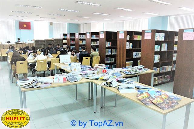 Top 10 đại học tại TP.HCM sở hữu thư viện ấn tượng nhất