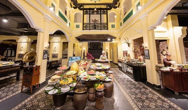 Top những nhà hàng buffet tôm hùm TP.HCM chất lượng, giá tốt, luôn tấp nập thực khách