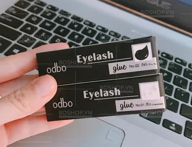 Top 5 loại keo dán mi giả được ưa chuộng nhất hiện nay