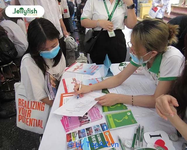 Top 5 Trung tâm dạy tiếng Việt cho người nước ngoài tại TP.HCM uy tín