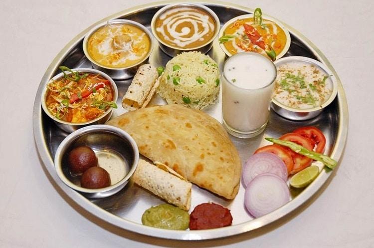 Top 10 Nhà hàng Ấn Độ nổi tiếng với món ăn tuyệt vời tại TP Hồ Chí Minh