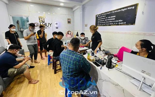 Khám Phá 10 Trung Tâm Sửa Chữa Điện Thoại Uy Tín Tại TP.HCM