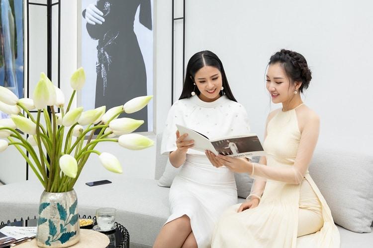 Danh sách 12+ công ty đào tạo người mẫu hàng đầu tại TPHCM, nơi bạn có thể tìm thấy những cơ hội học hỏi và phát triển sự nghiệp người mẫu.