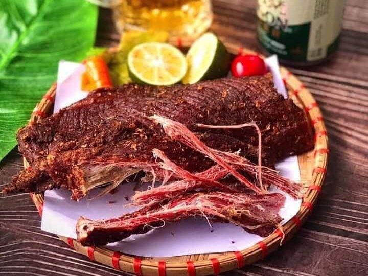 5 địa chỉ đáng tin cậy nhất Hà Nội để thưởng thức thịt lợn gác bếp đúng chất Tây Bắc