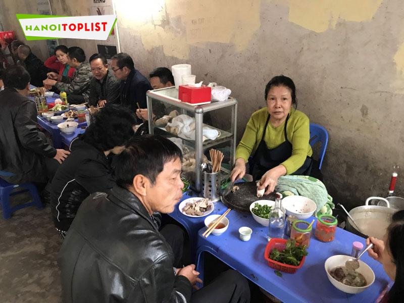 Top 10+ quán cháo lòng ngon khó cưỡng tại Đống Đa, Hà Nội bạn nhất định phải thử