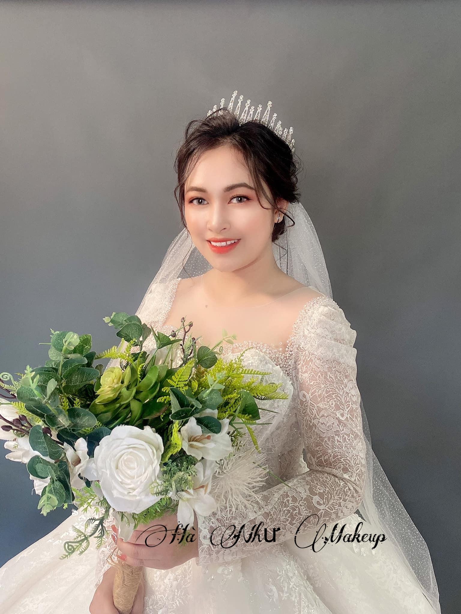 Top 8 địa chỉ trang điểm cô dâu đẹp và chuyên nghiệp nhất tại Đắk Mil, Đắk Nông