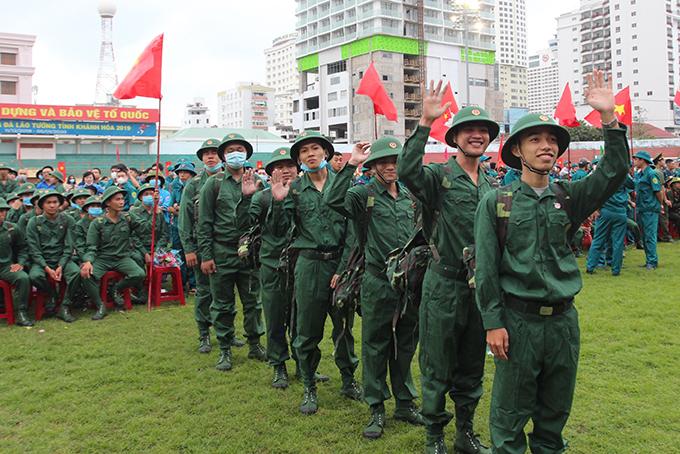 12 lời chúc người yêu đi lính sâu sắc và đầy ý nghĩa