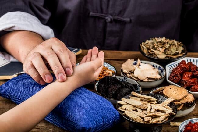3 phòng khám Đông Y chất lượng nhất tại quận Tân Bình