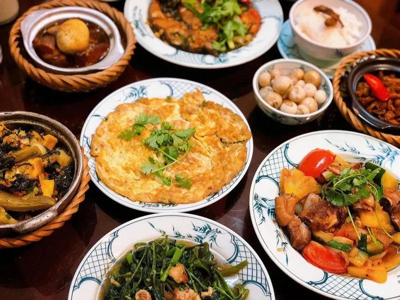 Top 6 địa điểm ẩm thực hấp dẫn gần cầu Rồng, Đà Nẵng không thể bỏ lỡ